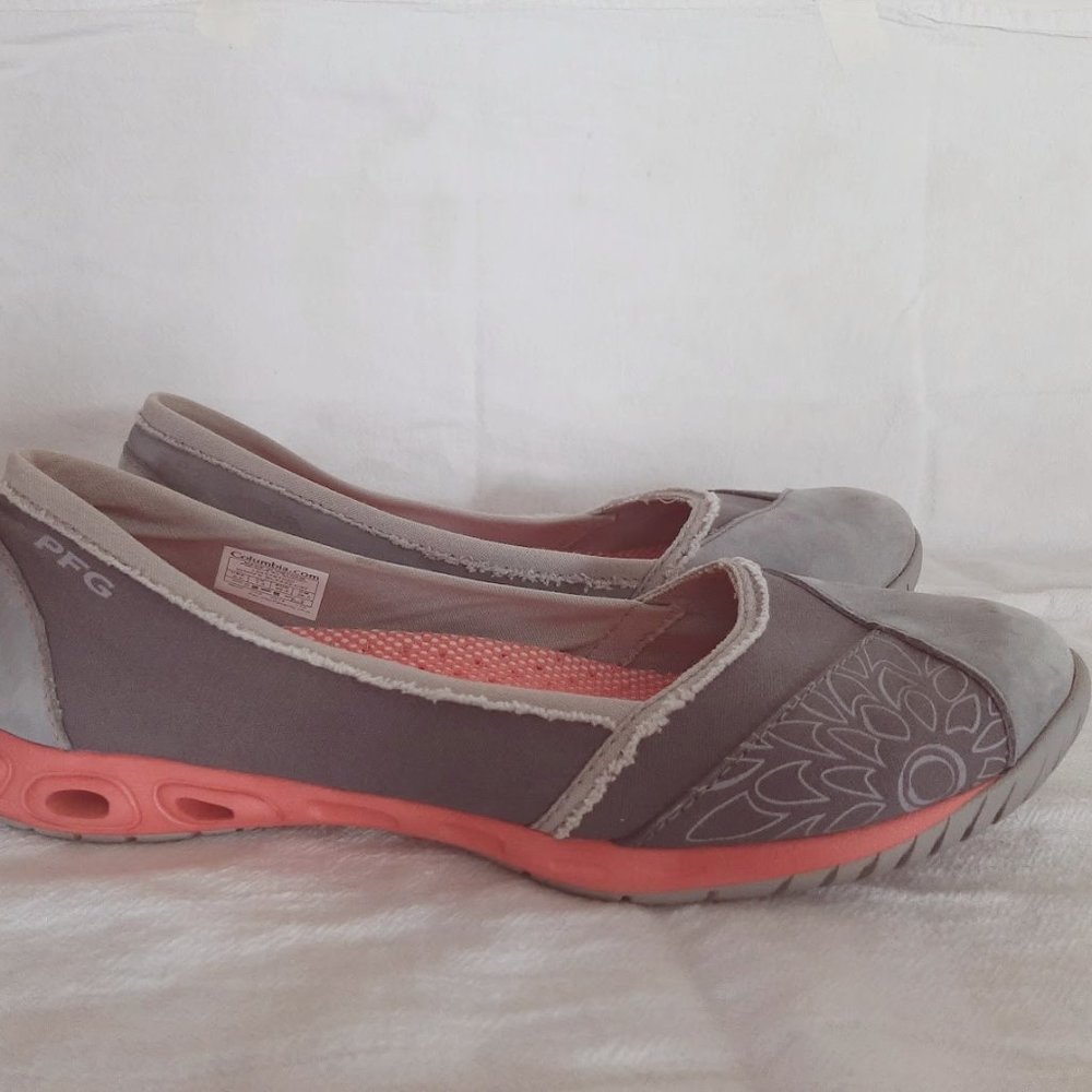 Columbia Techlite PFG Slip On Flat Women's 9.5 Grey Pink Omni Shield